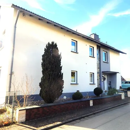 Naehe Winterberg Upland * Bromskirchen