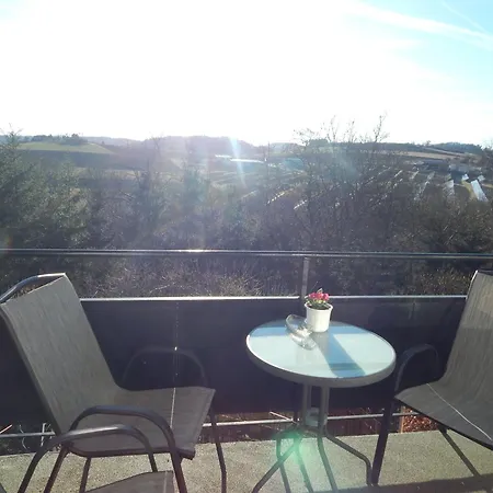 Naehe Winterberg Upland Bromskirchen