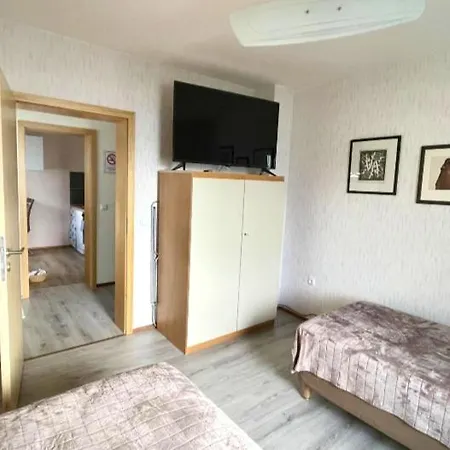 Naehe Winterberg Upland Bromskirchen